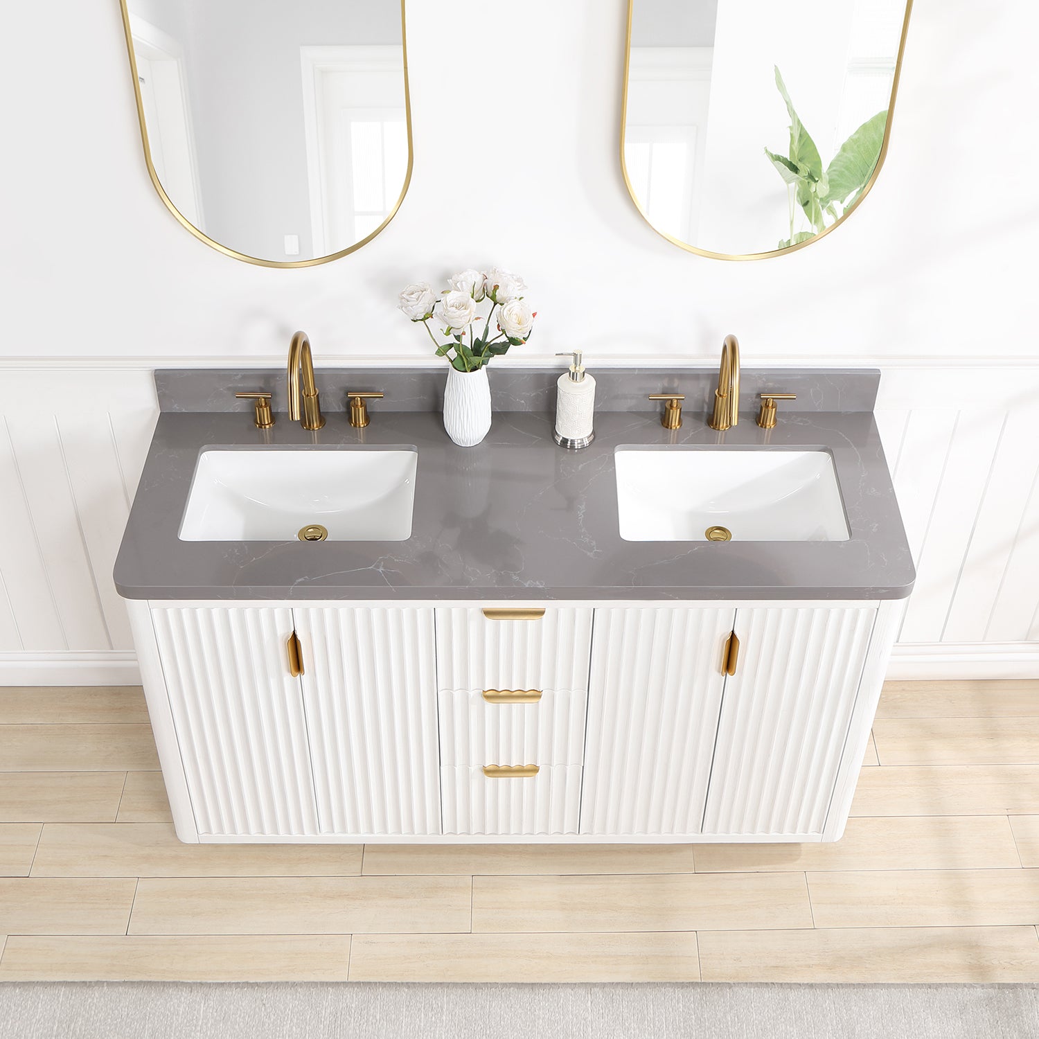 
  
  Vinnova Cádiz Free-standing Double Bathroom Vanity in Fir Wood with Composite top and Optional Mirror
  

